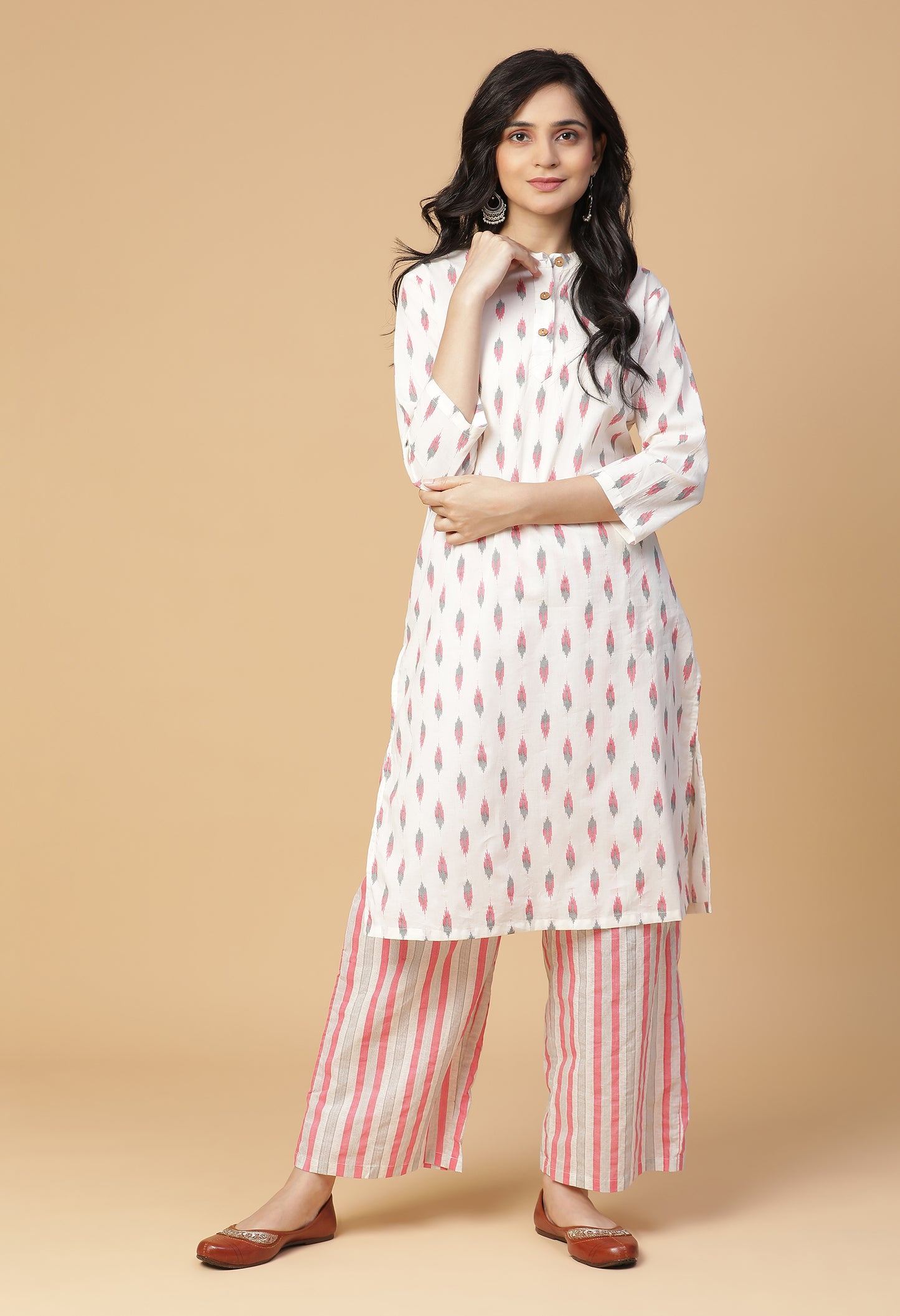 Parena Ikat Back Yoke Kurta With Bottom#15