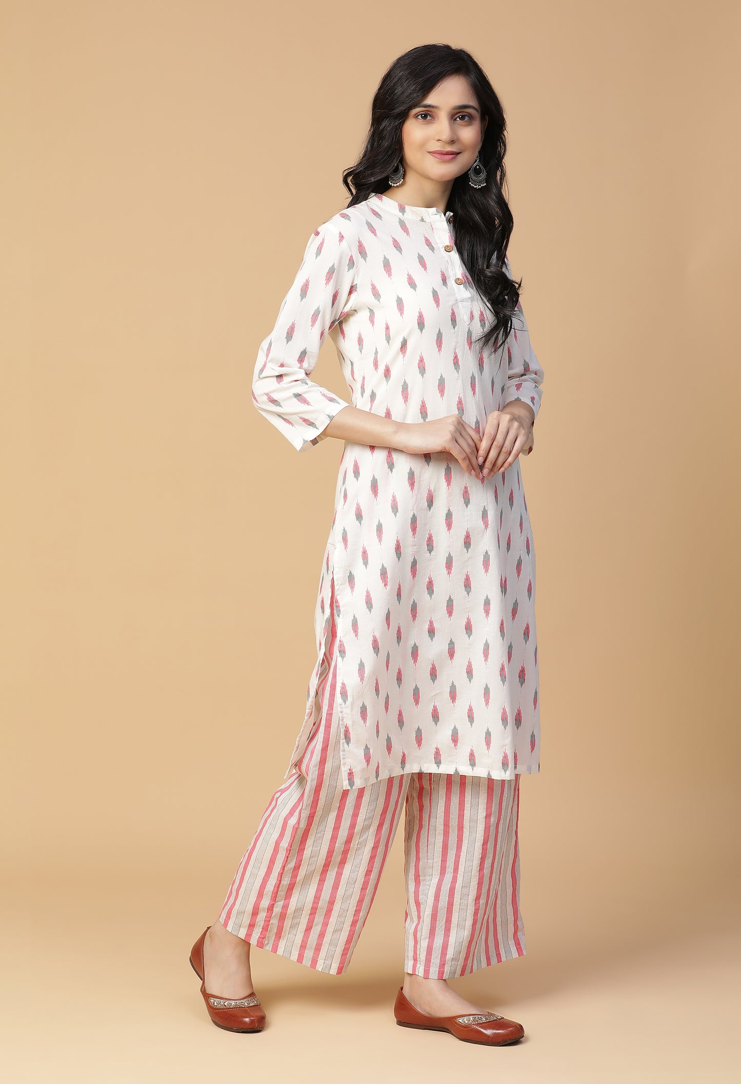Parena Ikat Back Yoke Kurta With Bottom#15