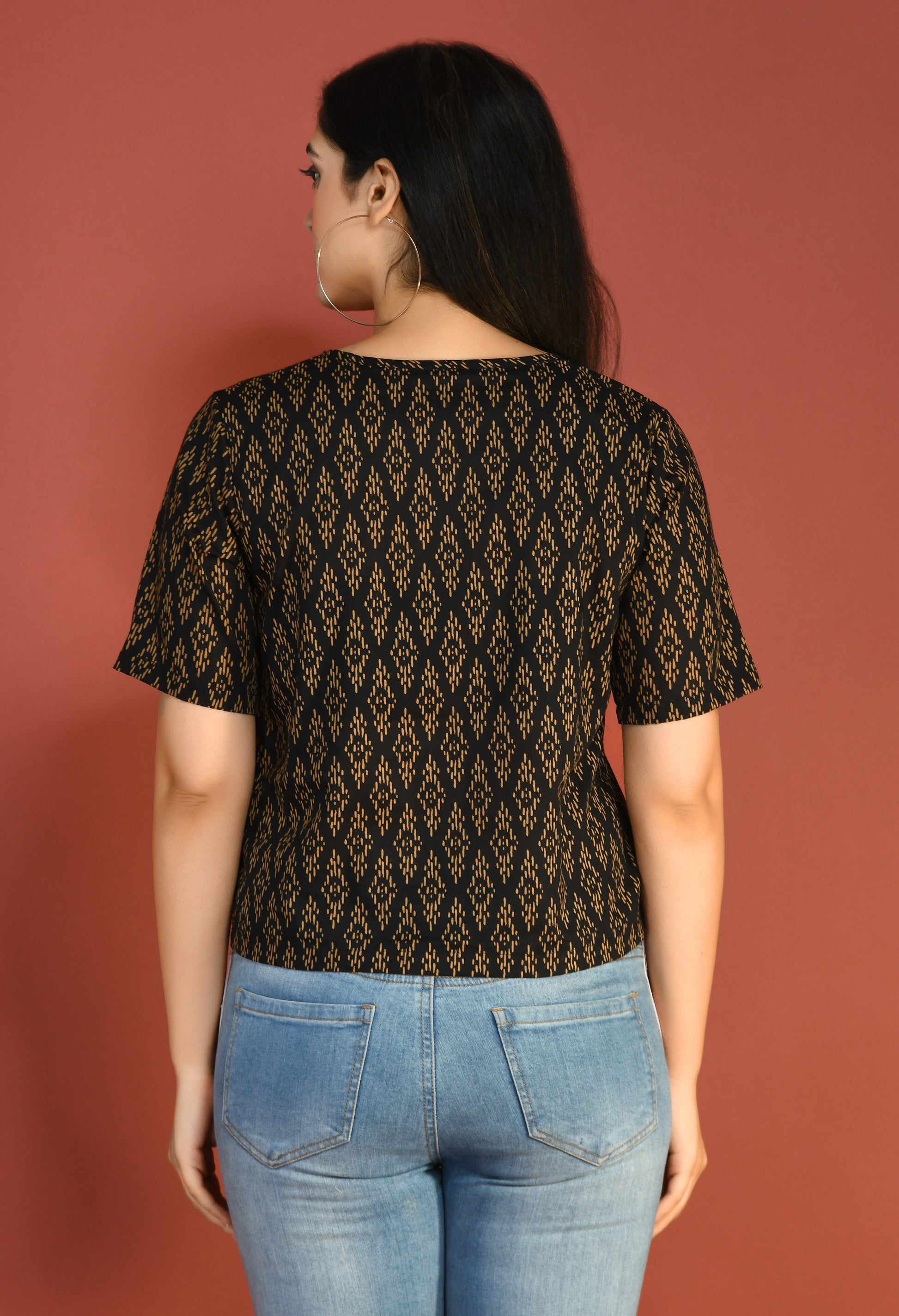 Gloomy Tee Top